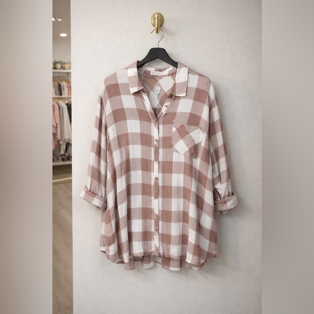 MAURICES Checkered Plaid Button-Down Relaxed Top
